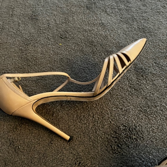 COPY - SJP Nude Stilettos 40.5 - Picture 4 of 8